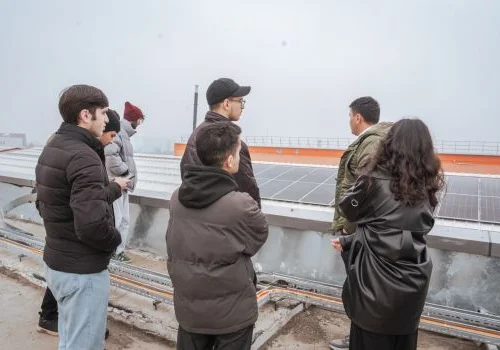 PMD Projects tələbələr &uuml;&ccedil;&uuml;n Scandens PI zavoduna sahə gəzintisini təşkil etdi