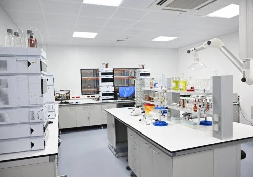 İlham Əliyev dərman preparatları istehsalı m&uuml;əssisəsinin a&ccedil;ılışında iştirak edib